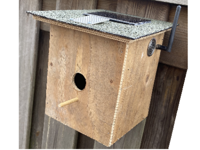 Solar Weather Station in Birdhouse